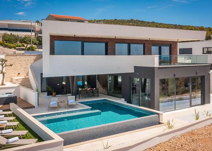 Dom wakacyjny Rossa By Interhome *